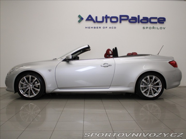 Infiniti G37 3,7 V6 235kW Premium 107t 2011