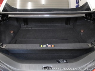 Infiniti G37 3,7 V6 235kW Premium 107t 2011