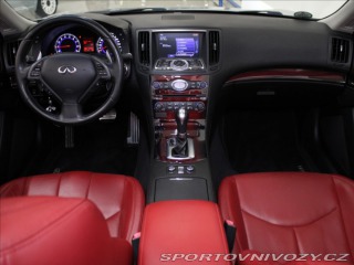 Infiniti G37 3,7 V6 235kW Premium 107t 2011