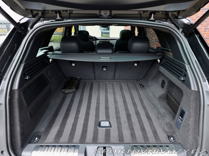 Ostatní značky Ostatní modely Land Rover Range Rover Sport P550e Autobiography 405K 2025