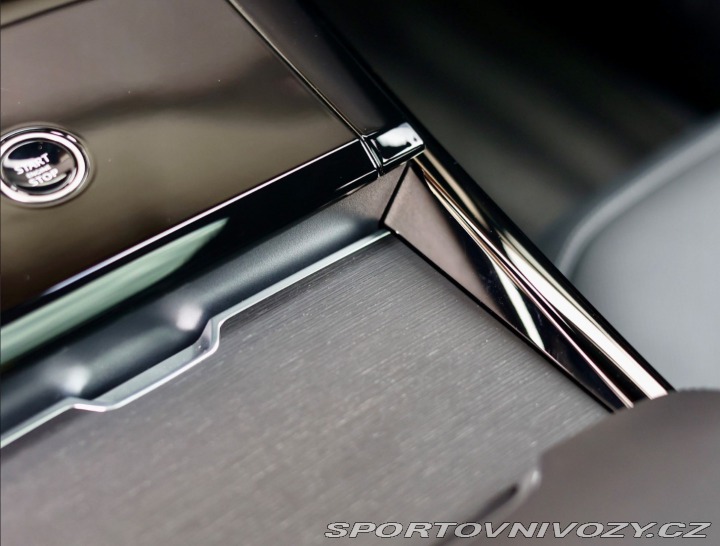 Ostatní značky Ostatní modely Land Rover Range Rover Sport P550e Autobiography 405K 2025