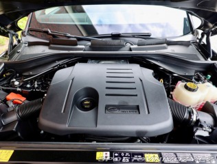 Ostatní značky Ostatní modely Land Rover Range Rover Sport P550e Autobiography 405K 2025