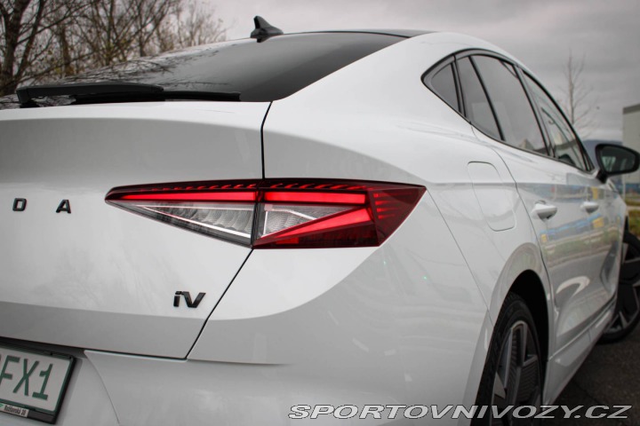 Škoda Enyaq RS 220kw AWD / ZÁRUKA / 2023