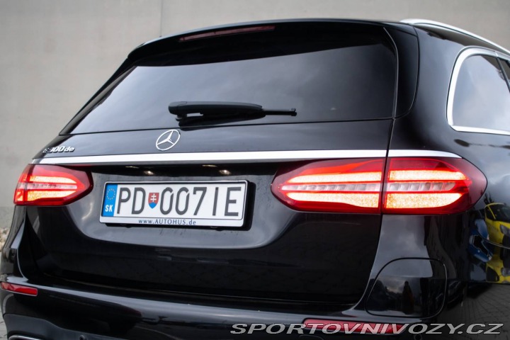 Mercedes-Benz E Kombi 300DE AMG Packet / 2021