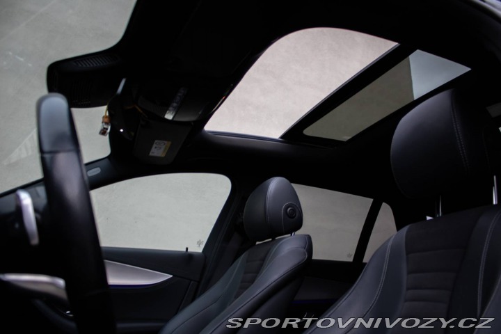 Mercedes-Benz E Kombi 300DE AMG Packet / 2021