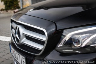 Mercedes-Benz E Kombi 300DE AMG Packet / 2021