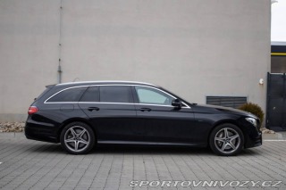 Mercedes-Benz E Kombi 300DE AMG Packet / 2021