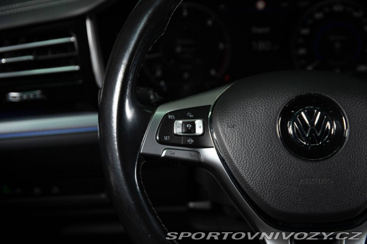 Volkswagen Ostatní modely Touareg  3.0 V6 TDI SCR 286k R-Li 2018