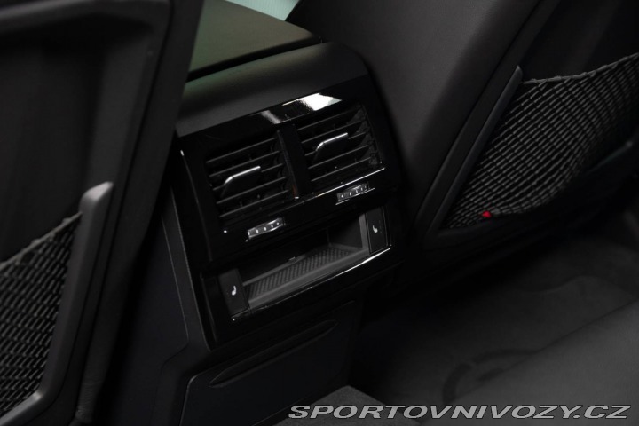 Volkswagen Ostatní modely Touareg  3.0 V6 TDI SCR 286k R-Li 2018