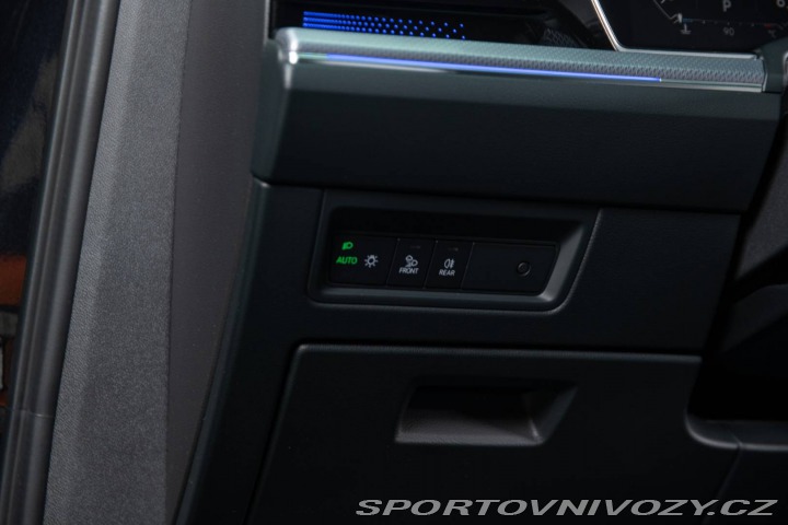 Volkswagen Ostatní modely Touareg  3.0 V6 TDI SCR 286k R-Li 2018