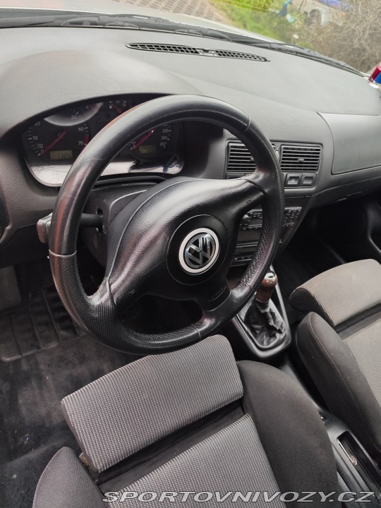 Volkswagen Golf 1998