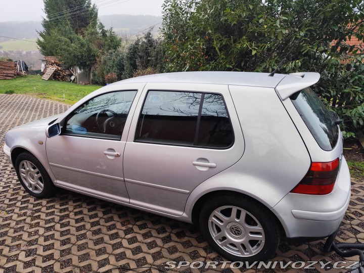 Volkswagen Golf 1998