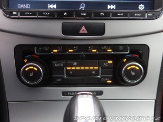 Volkswagen Passat CC CC  1.8 TSI 2011