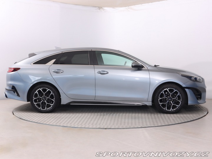 Kia ProCeed 1.5 T-GDI 2022
