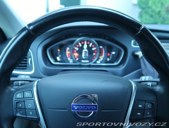 Volvo V40 Ocean Race 1.6 T4 2014