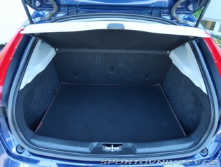 Volvo V40 Ocean Race 1.6 T4 2014