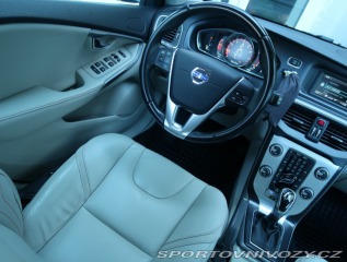 Volvo V40 Ocean Race 1.6 T4 2014