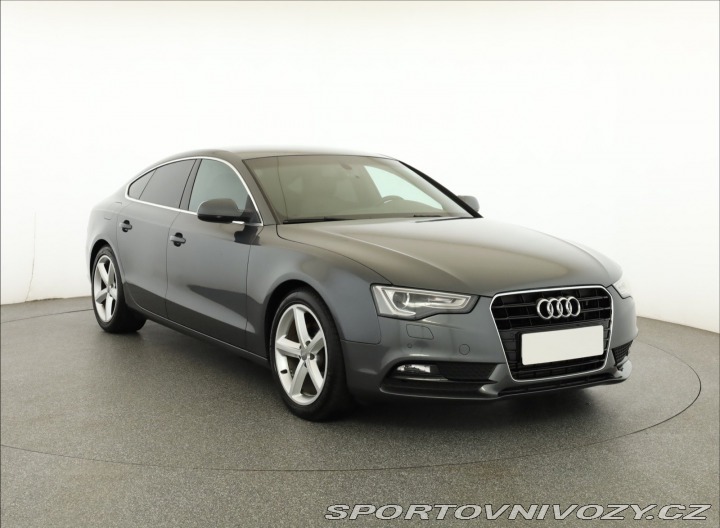Audi A5 S-Line 2.0 TDI 2012
