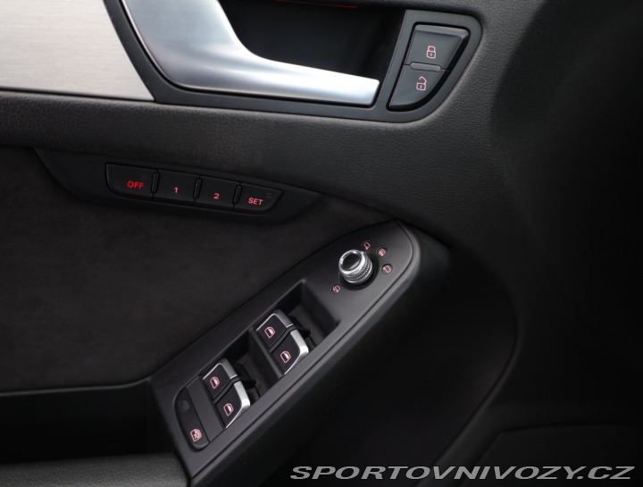 Audi A5 S-Line 2.0 TDI 2012