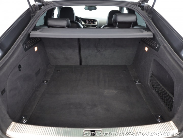 Audi A5 S-Line 2.0 TDI 2012