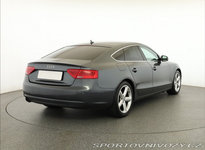 Audi A5 S-Line 2.0 TDI 2012