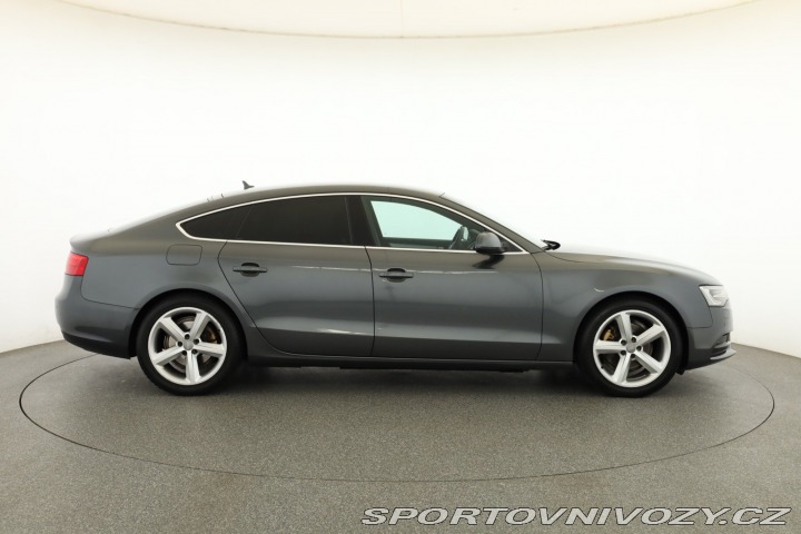 Audi A5 S-Line 2.0 TDI 2012