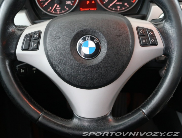 BMW 3 330 d 2006