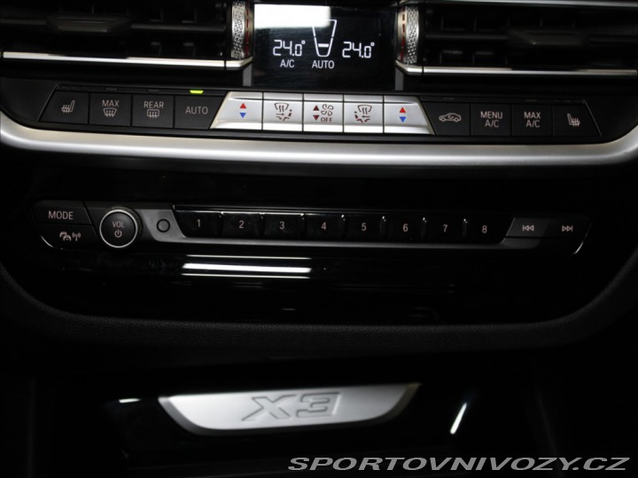 BMW X3 3,0 30xD M-Paket Paměť T 2022