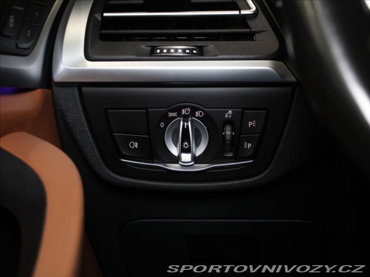 BMW X3 3,0 30xD M-Paket Paměť T 2022