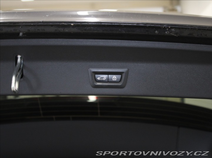 BMW X3 3,0 30xD M-Paket Paměť T 2022