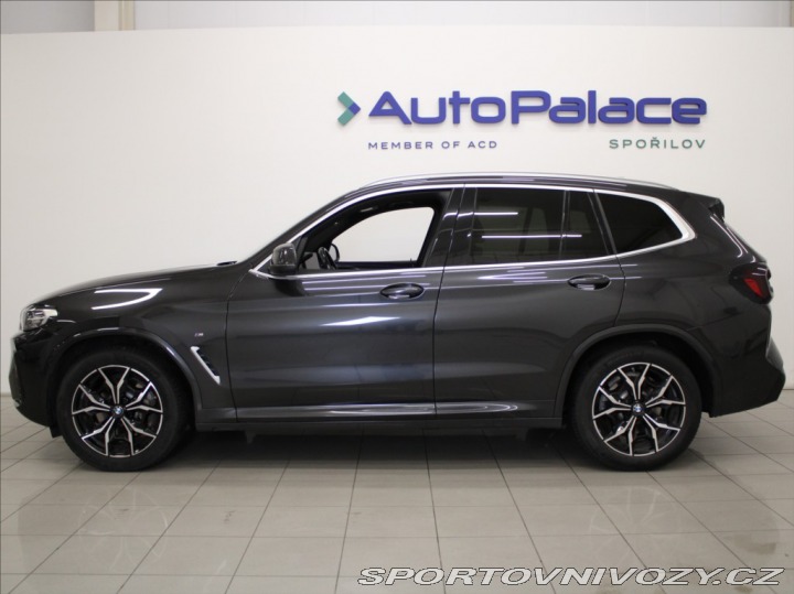 BMW X3 3,0 30xD M-Paket Paměť T 2022