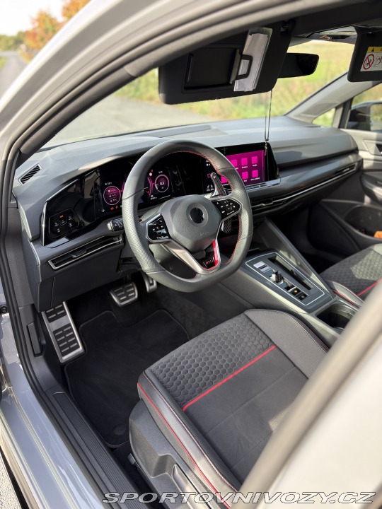 Volkswagen Golf 2022