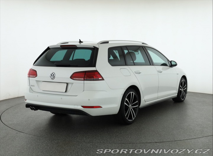 Volkswagen Golf Highline 2.0 TDI GTD 2017