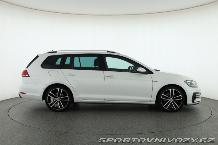 Volkswagen Golf Highline 2.0 TDI GTD 2017