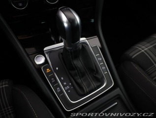 Volkswagen Golf Highline 2.0 TDI GTD 2017