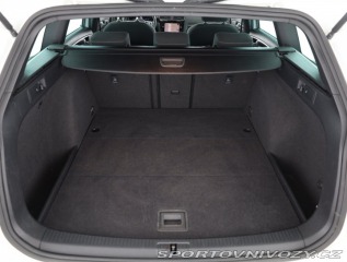 Volkswagen Golf Highline 2.0 TDI GTD 2017