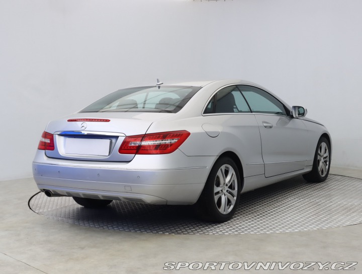 Mercedes-Benz E E 250 CDI 2009