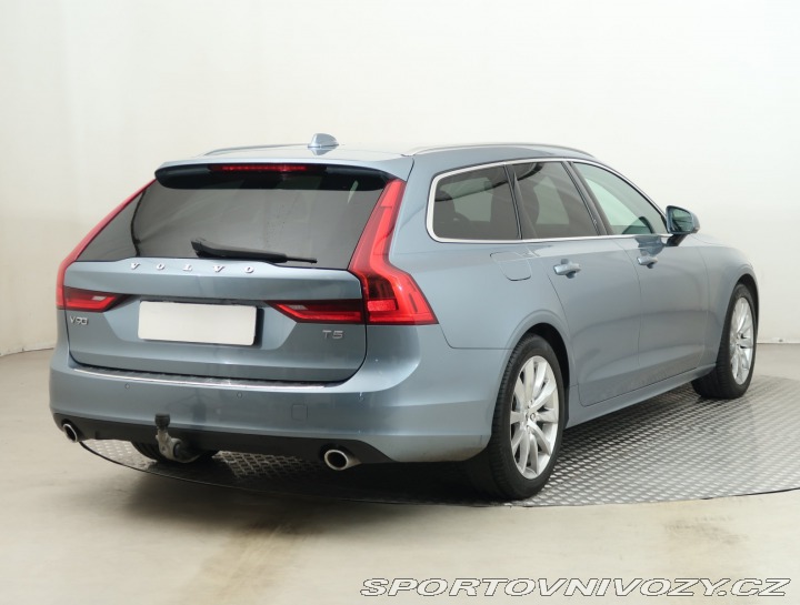 Volvo V90 T5 2018