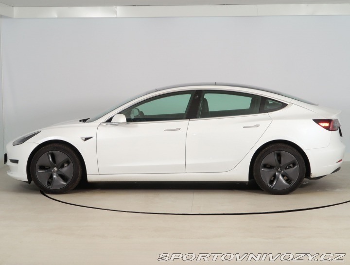 Tesla Model 3 Std Range Plus LFP 2020