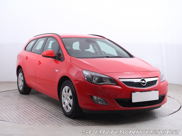 Opel Astra 2.0 CDTI 2012