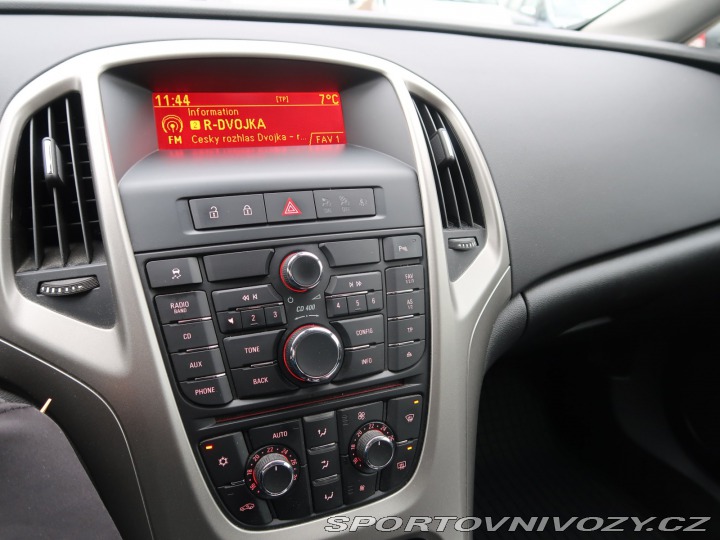 Opel Astra 2.0 CDTI 2012