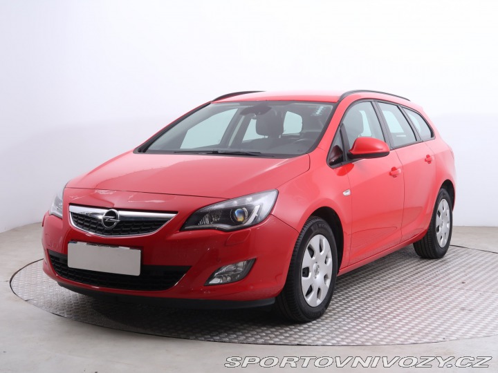 Opel Astra 2.0 CDTI 2012