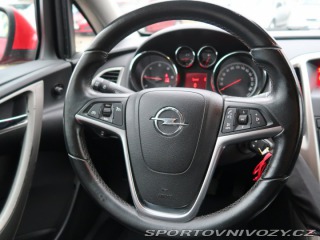 Opel Astra 2.0 CDTI 2012