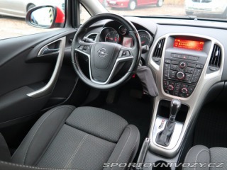 Opel Astra 2.0 CDTI 2012