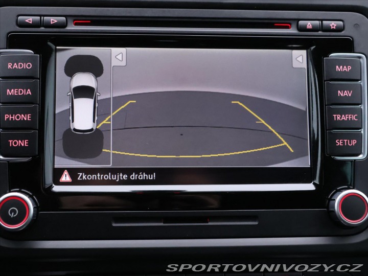 Volkswagen Golf 2.0 GTI 155kW DSG Xenon C 2010