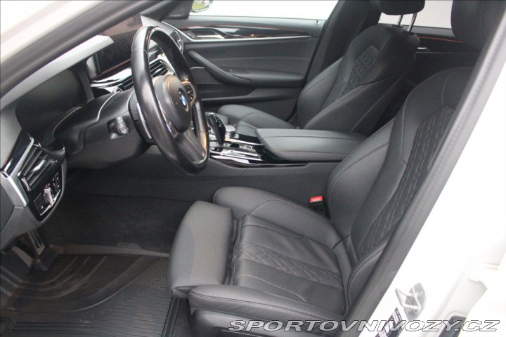 BMW 5 530d xDrive MSport harman 2022