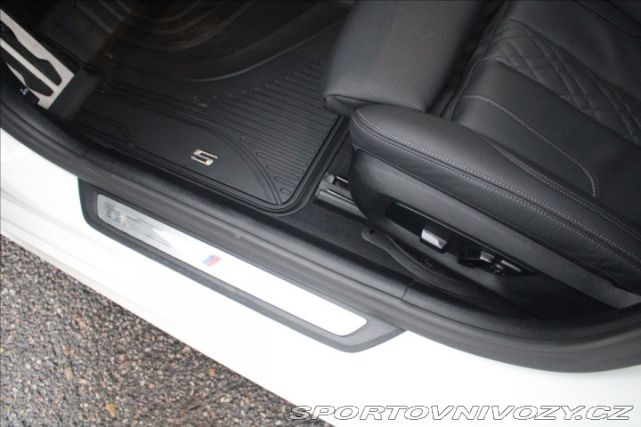 BMW 5 3,0 30d xDrive MSport h/k 1800