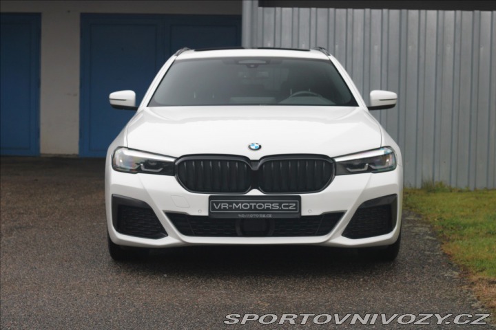 BMW 5 3,0 30d xDrive MSport h/k 2022
