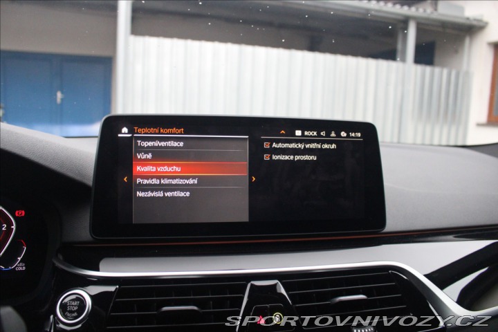 BMW 5 3,0 30d xDrive MSport h/k 2022