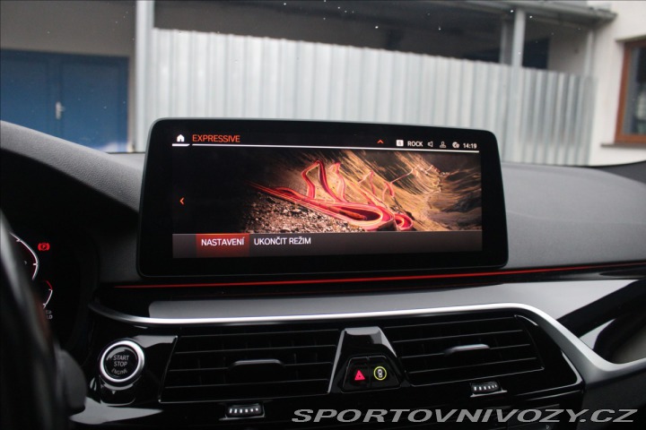 BMW 5 3,0 30d xDrive MSport h/k 1800